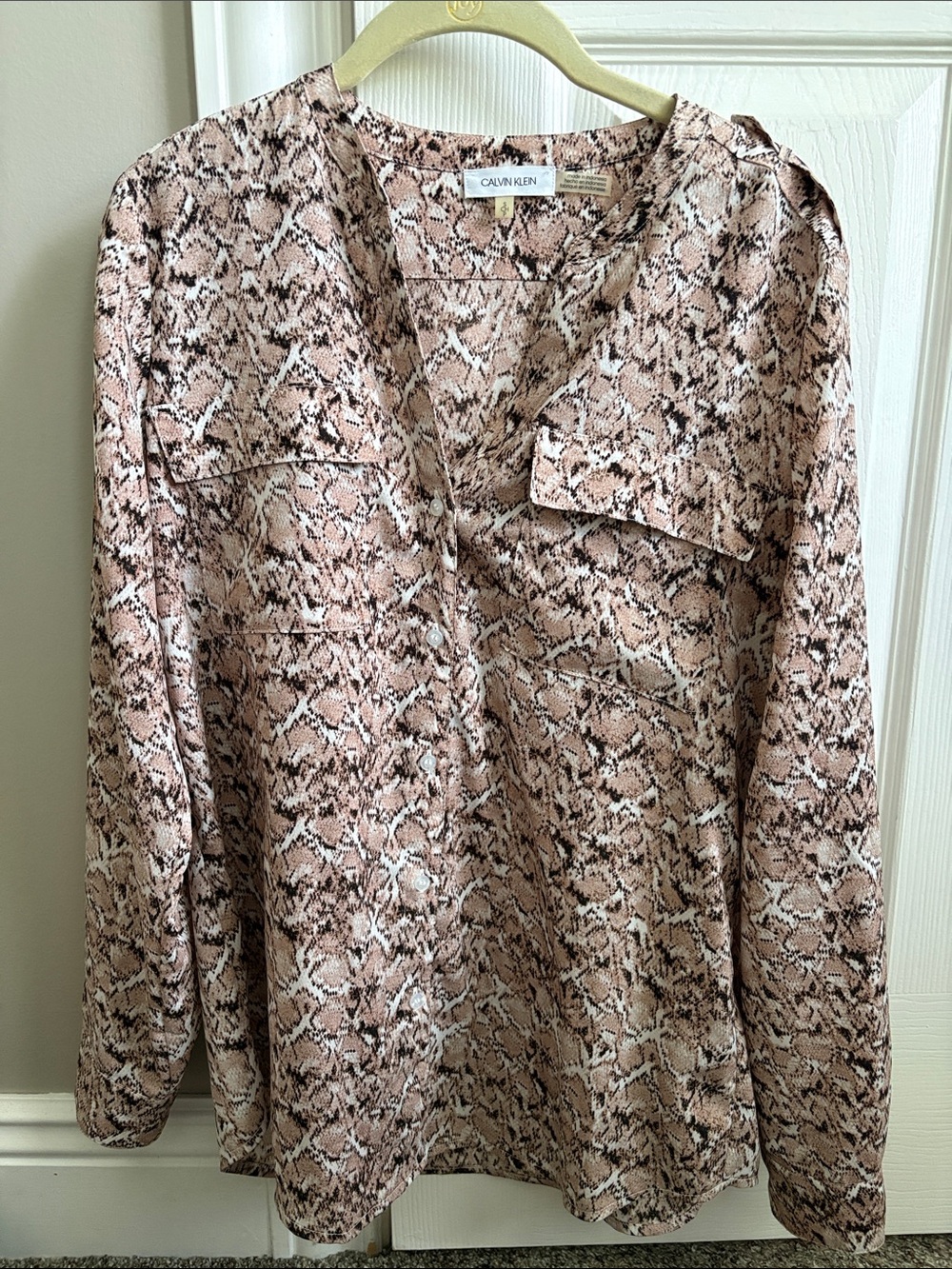 Calvin Klein Women's Blush Snake-Print Pullover Blouse
